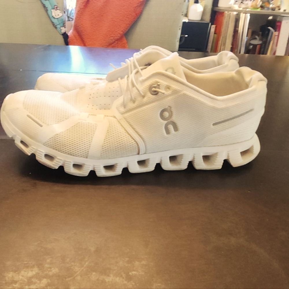 Running shoes
